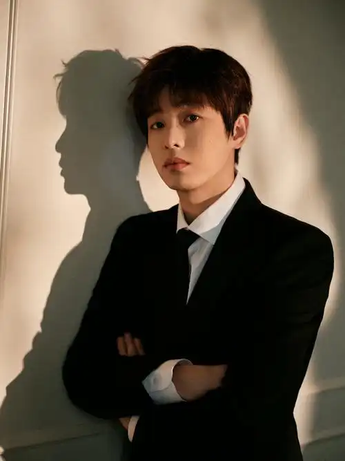 彭昱畅2024年中国金鸡百花电影节志愿者推广大使