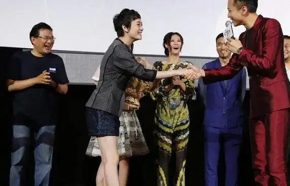 20年前,有谁看到赵薇身后的"舞女",如今火得一塌糊涂|孙俪|演员|女