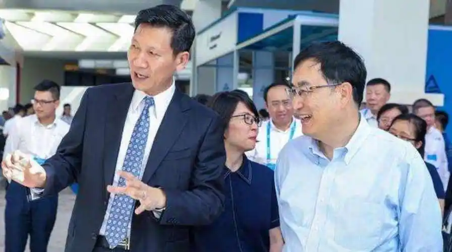 原创贪污国有资产骗取国家66亿后逃往美国王晓麟至今仍逍遥法外