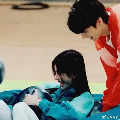 刘耀文##鞠婧祎