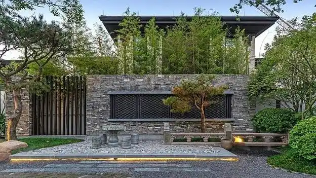 庭院必备8款耐人寻味景观墙你家也能变身豪华别墅