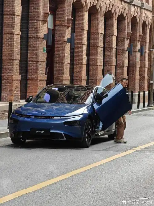 新能源汽车##小鹏p7i