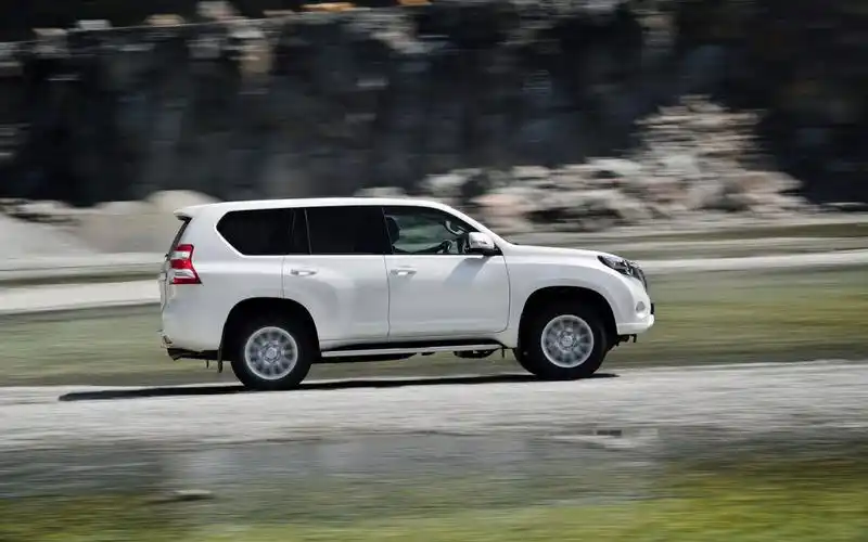 2014toyotalandcruiser丰田普拉多壁纸图片