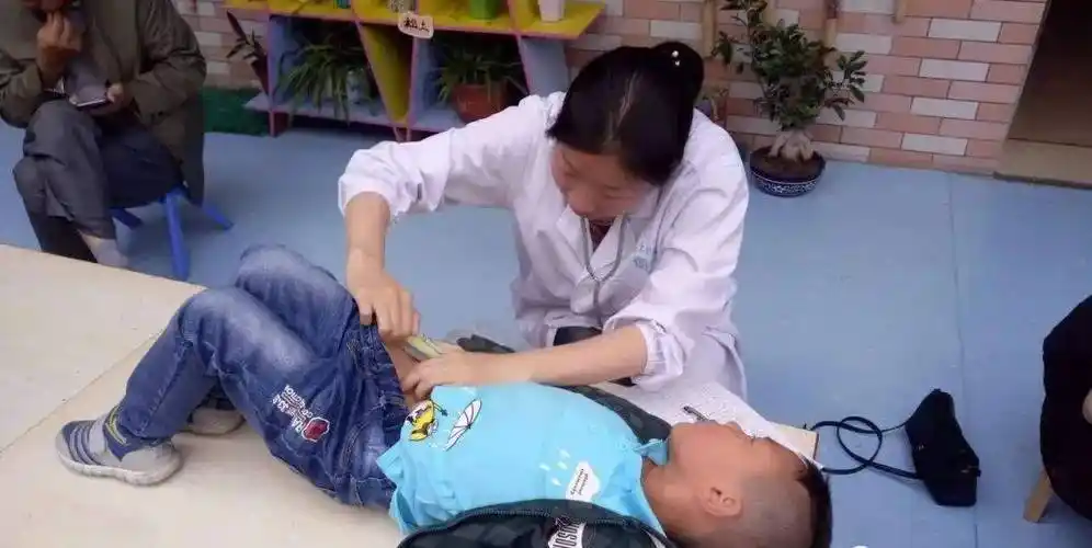 6岁男孩体检查出患上了寄生虫病,致病"元凶"是它!家家都有!