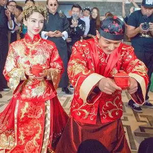 黄晓明baby同款龙凤褂敬酒服旗袍嫁衣中式结婚礼服新娘复古秀禾服