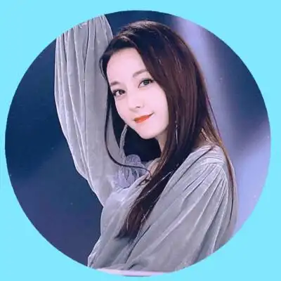 迪丽热巴圆框头像