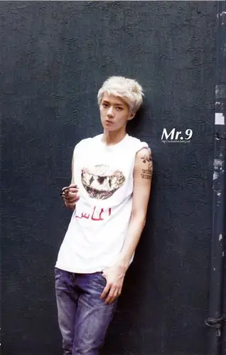 求这张吴世勋高清照片