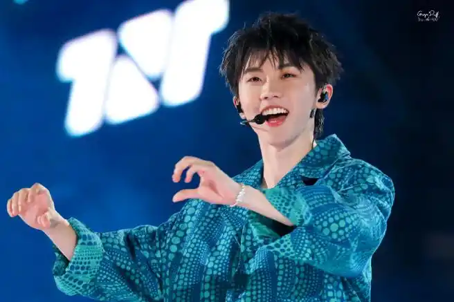 马嘉祺理想之途演唱会