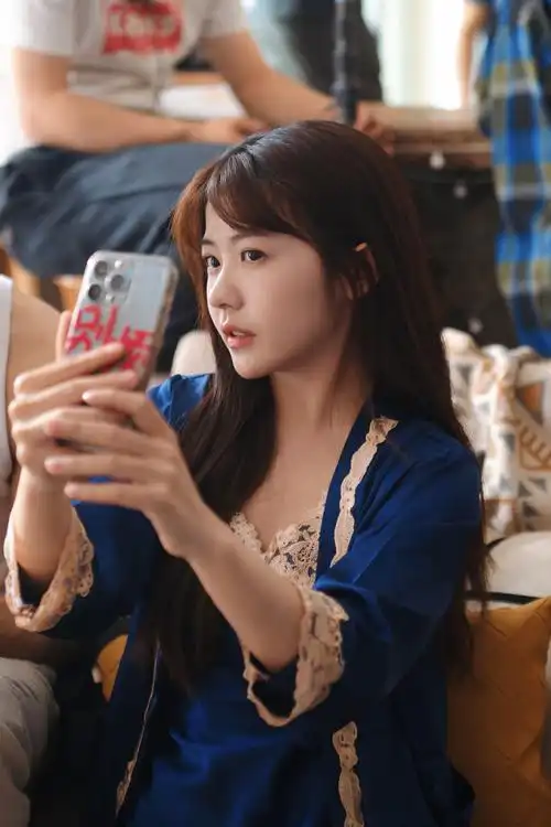 赖美云金屋藏夫##小赖片场日记