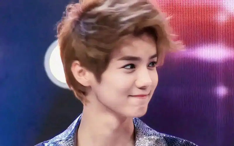 【4k修复】刚出道的鹿晗!太可爱了吧!