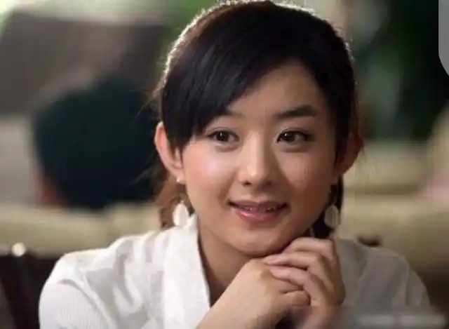 赵丽颖出道15年演艺经历大盘点有翡盖不住她的光芒