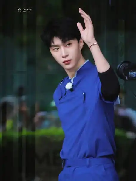 范丞丞《奔跑吧》路透小合集(43分钟)又帅又可爱的福西西#星姐微博