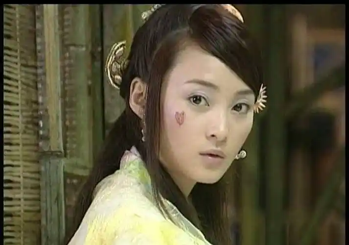 大家都知道蒋勤勤有一个艺名叫"水灵",这个名字还是琼瑶给她起得