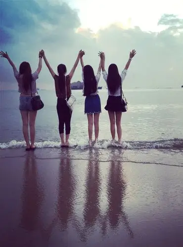 闺蜜头像 四个人的 四张图