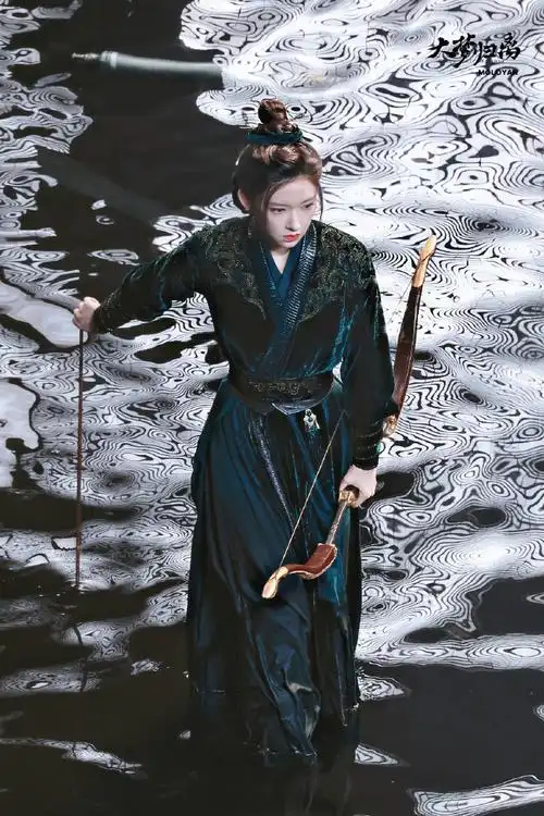 程潇古装扮相##程潇水中执箭造型