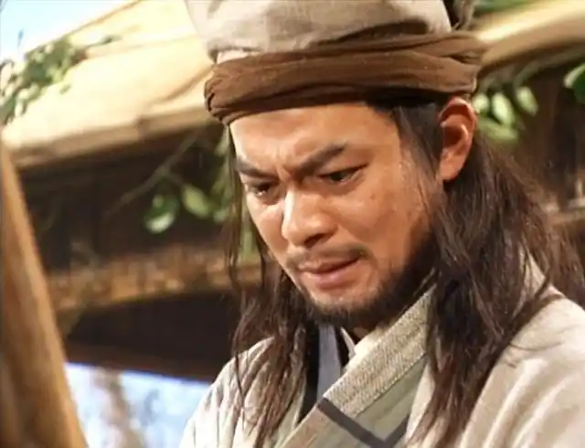 天龙八部为何萧峰对其他女子不起兴趣除了1个死去的正牌女友