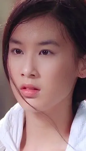 欣赏下 年轻时黄圣依的盛世美颜吧!(来源