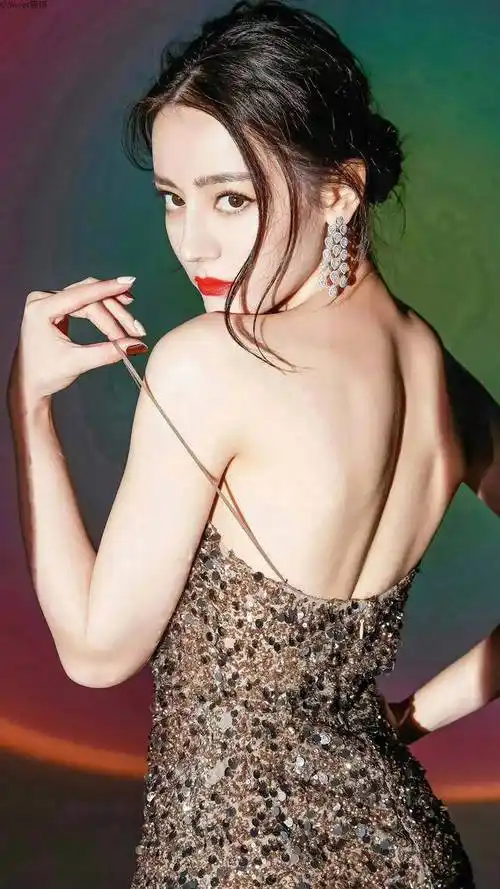 迪丽热巴星光大赏