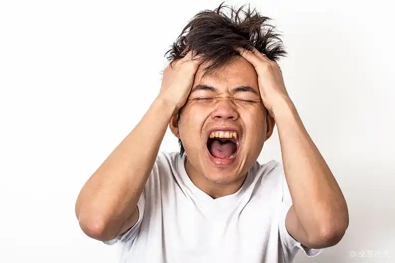 抓狂的男性表情_图片大全—全景创意图库(quanjing.