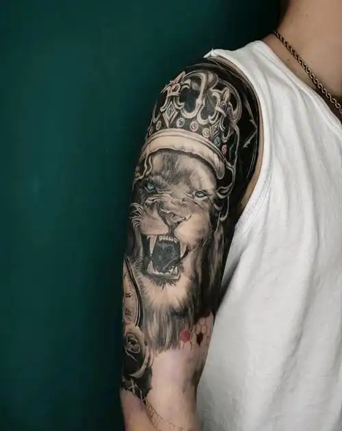 未完成写实花臂纹身图片手臂欧美写实狮子纹身图案