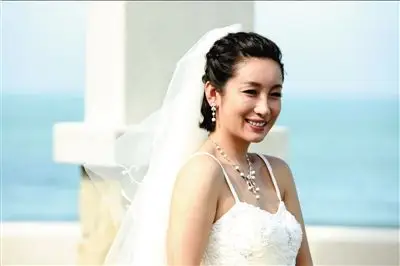 秦海璐拒姐弟恋愿做小女人