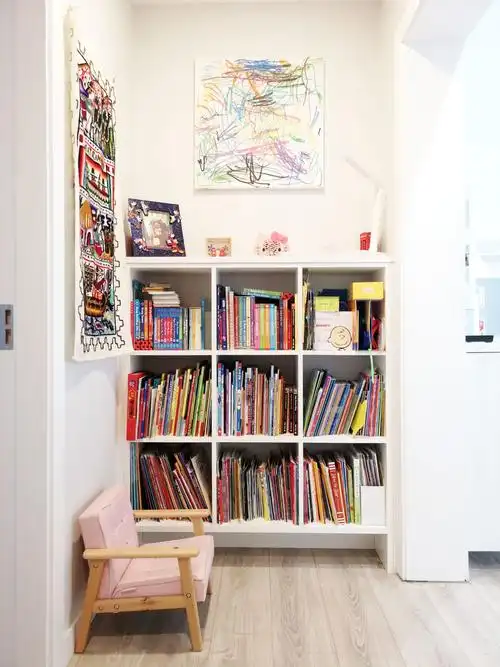 每个家庭成员,都有自己的独立书房书房是家里精心设计的重点区域,因为