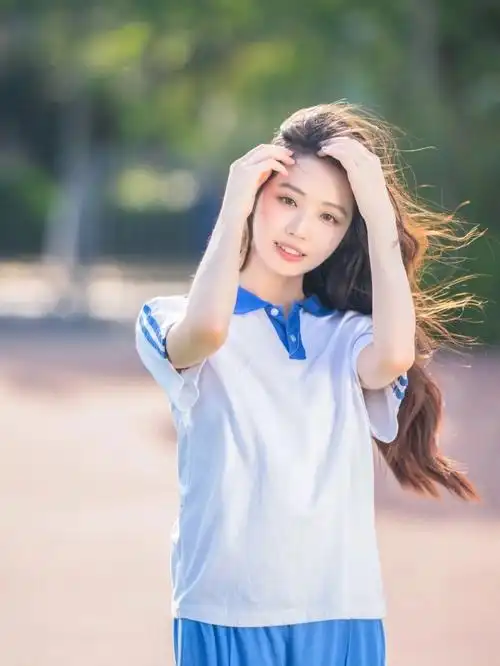 毕业季也可以拍中国校服