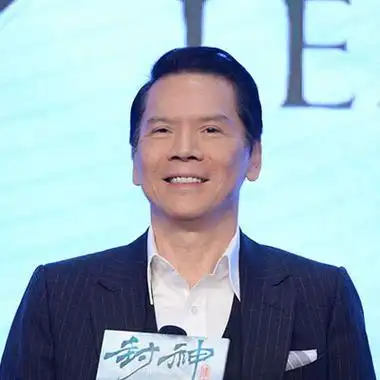 向华强个人资料 - 向华强老婆/儿子/背景/向华胜 - 星爪时尚网