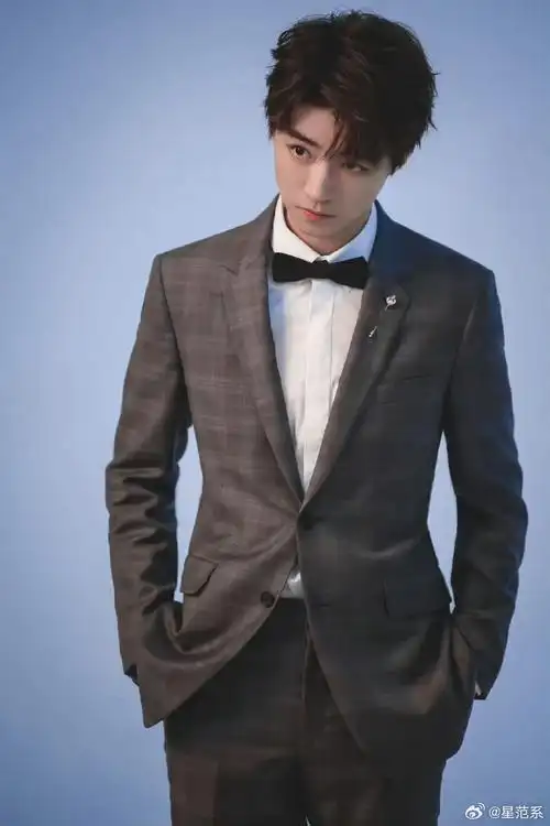 王俊凯最近几次营业,状态好的有点过分了,帅可以是一个字,也可以是