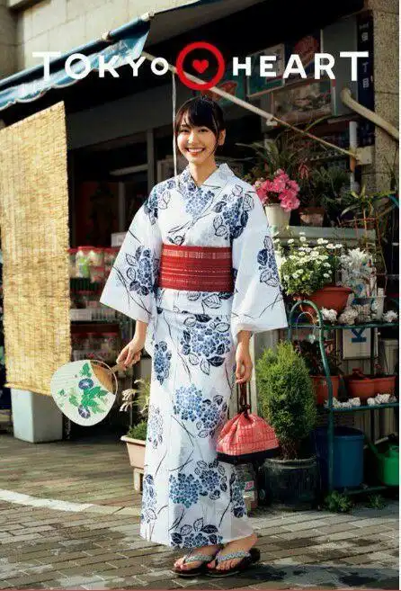 为什么日本人可大方穿和服,中国人穿汉服就会受到诟病与嘲笑?