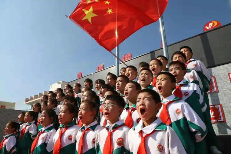 我爱祖国,同唱国歌——东坑镇中心小学2019年"我爱祖国,同唱国歌"迎