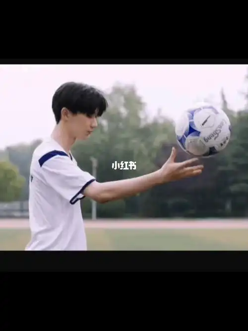 以前其实比较喜欢打篮球的男生