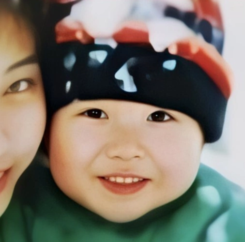 王一博一向以高冷示人,没想到也有这么软萌的时候,王一博本人也是一个