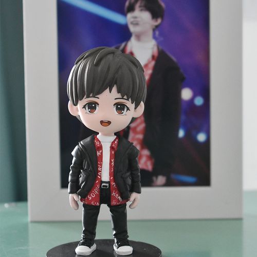 美芙仁tfboys易烊千玺周边公仔同款人偶小泥人生日创意礼物发图定制