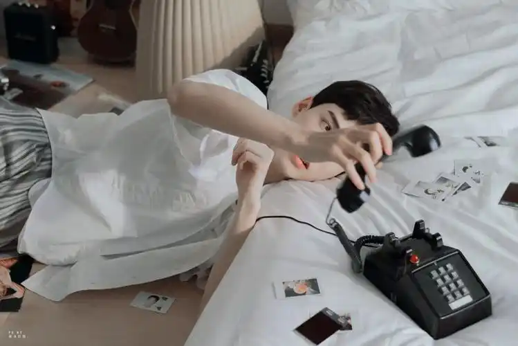 日系少年yyds 龚俊 cr:logo 侵删 - 堆糖,美图壁纸兴趣社区