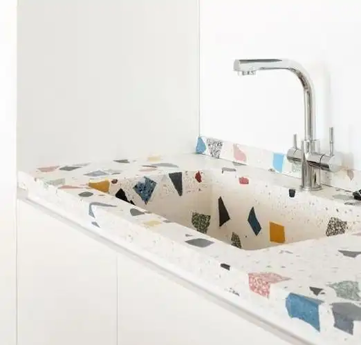 砖砌水池内用瓷砖,不只是为了好看,日常清洁都能省下不少的心!