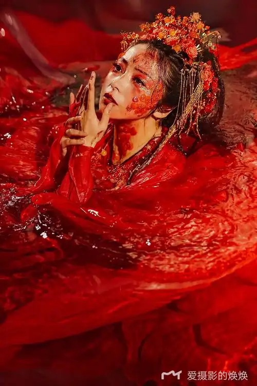 红衣古风女 - 堆糖,美图壁纸兴趣社区