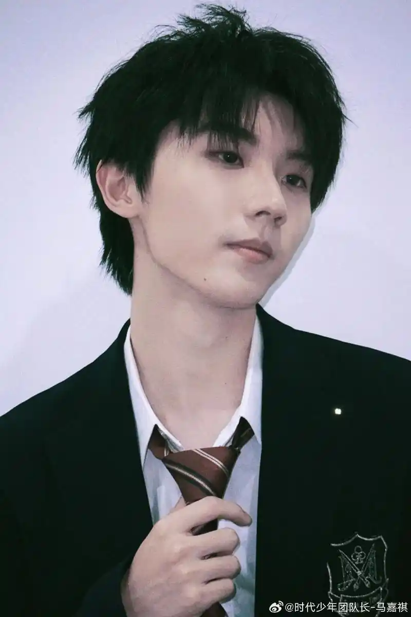 闷骚的哥酱#马嘉祺#哥酱#禁欲系 - 抖音