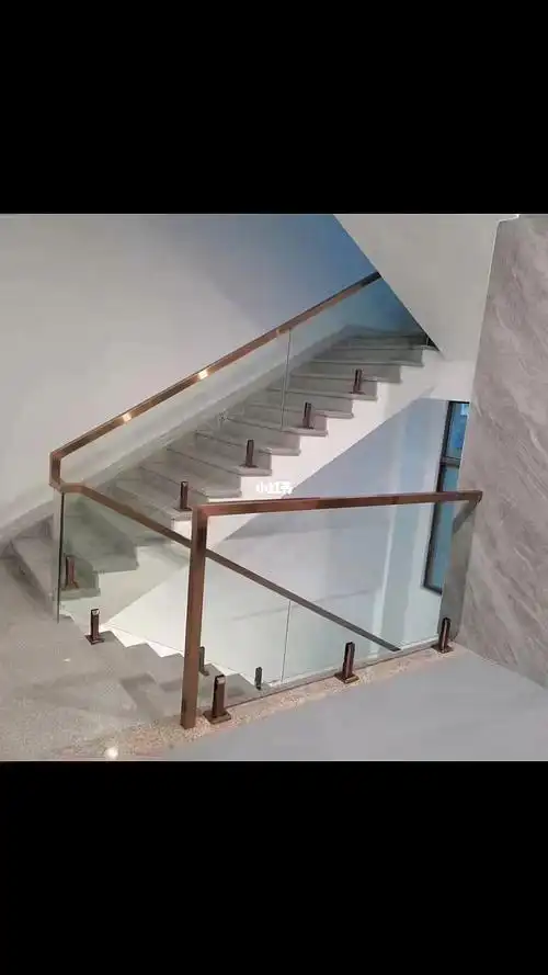 首选玻璃楼梯扶手