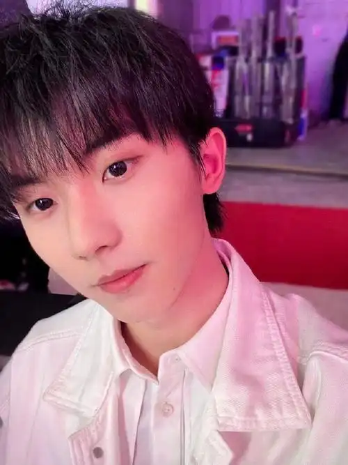 巨婴搁着立人设恶心谁呢你@这是我的岛没有马嘉祺粉丝你们哪来的惹度