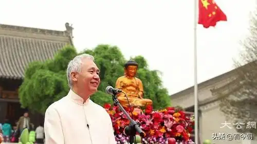 西安千年古刹大慈恩寺隆重举行了北京坦博艺苑创始人白十源先生捐赠