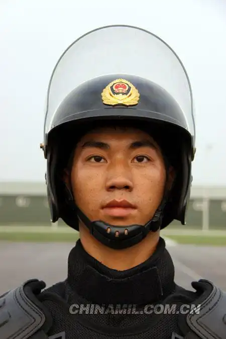 上周摔后缝了7针的苦逼求头盔选择(你们不要光推荐能护住下巴的了-.