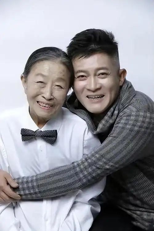 老戏骨张少华:获奖无数,私德却为人不耻,晚年付出代价