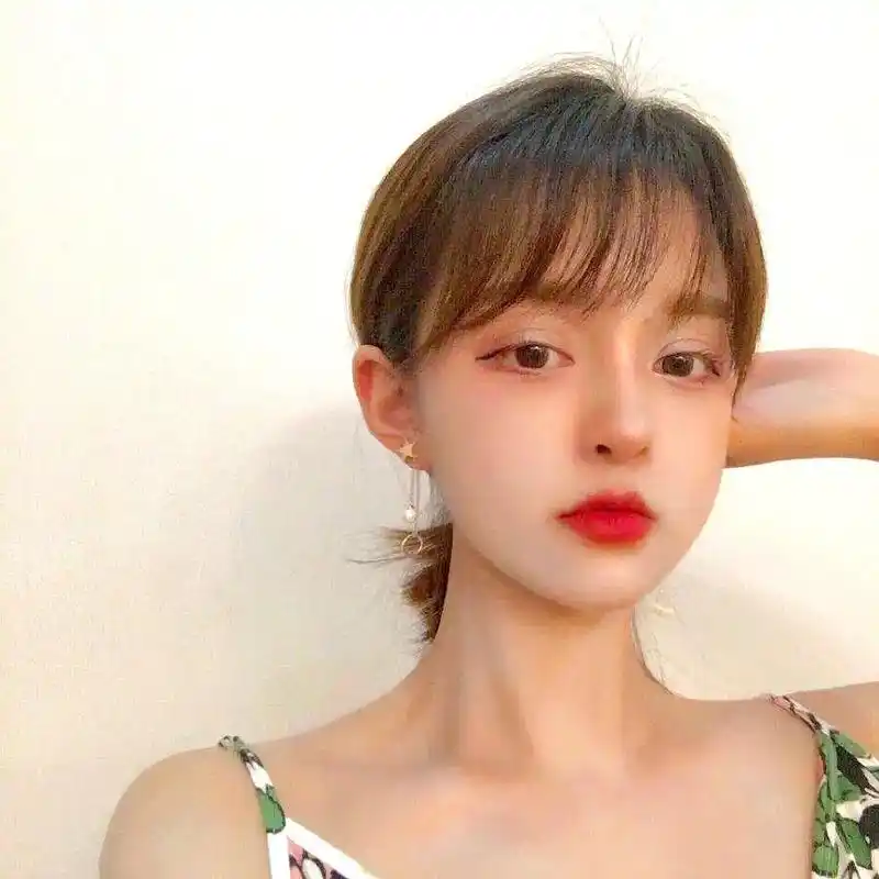 "好看有质感的女生头像."#御姐头像 #小众头像 #气质女 - 抖音