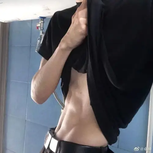 wzgl 10 @-twinklebabee_w 12 @ai±_ 13 @ 14 @c-gigolo 16 @ 19