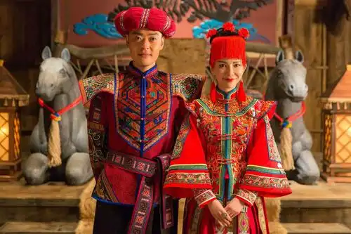 星火云雾街不只有残酷的战争更有美好的爱情