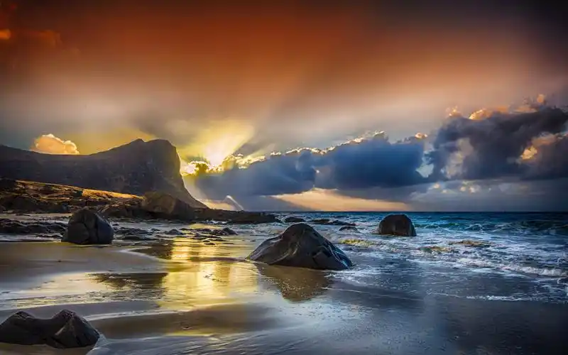 好看风景壁纸由小琴编辑整理,是 风景壁纸中的原创作品,发表于2020-07