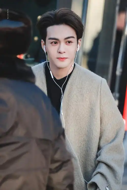 曾舜晞龙年春晚第二次联排##曾舜晞龙年央视春晚联排