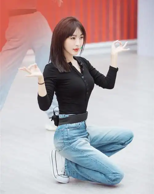 当《吐槽大会》成了"洗白大会",这档节目是时候该结束了|节目|李菲儿