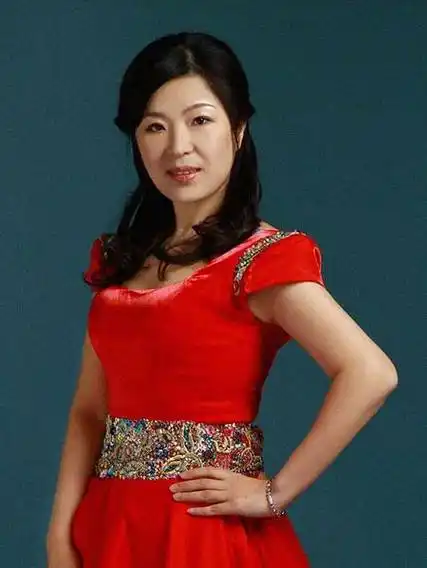 王蕾(主持人) 简历 - 名人简历